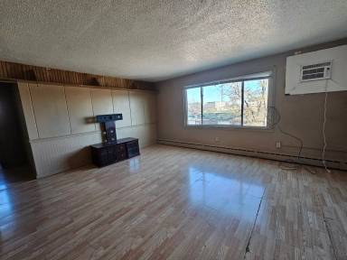 Main picture of 125 S Conklin Ave