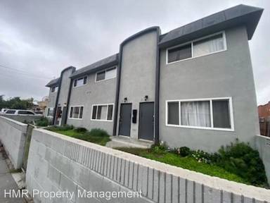 Main picture of 558 E Hyde Park Blvd