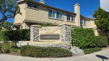 Main picture of 401 N Cotswolds Ln