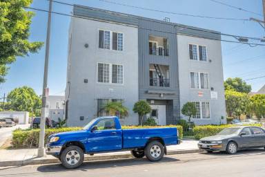 Main picture of 1142 W 17th St and 1712-1718 S Burlington Ave Apartments