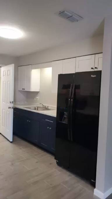 Main picture of 15149 Westminister Ave