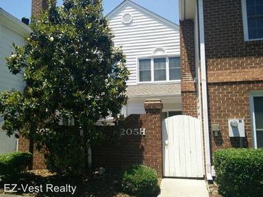 Main picture of 205 Amersham Dr