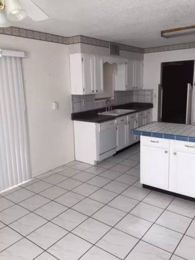 Main picture of 1503 Desert Willow Dr