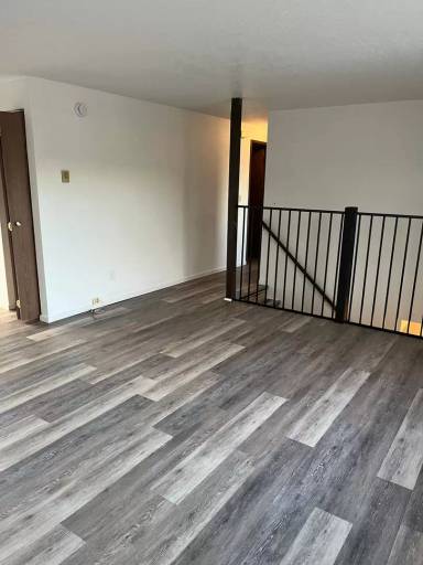 Main picture of 1013 S Comstock Ave