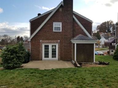 Main picture of 513 Berner St