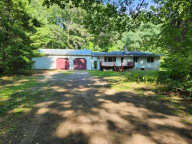 Main picture of 1075 S 7 Mile Rd