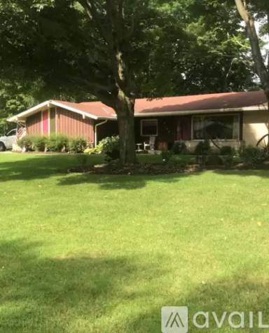 Main picture of 235 S Rolland Rd