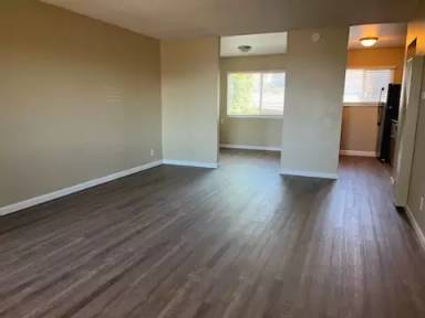 Main picture of 2122 Regent Way