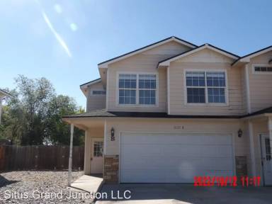 Main picture of 3135 Perkins Dr