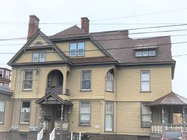 Main picture of 51 Main St