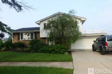 Main picture of 16416 Clark Ln