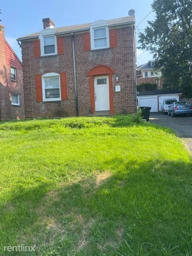 Main picture of 133 Garvin Blvd