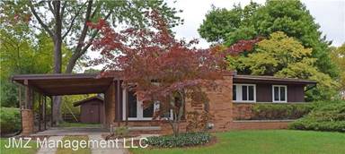 Main picture of 23061 Eastwood St