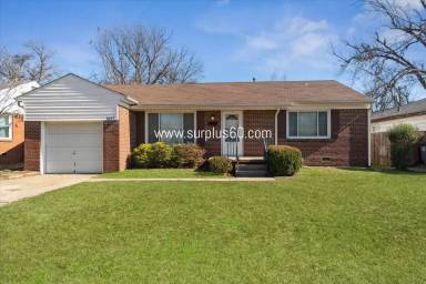 Main picture of 2647 S Winston Ave