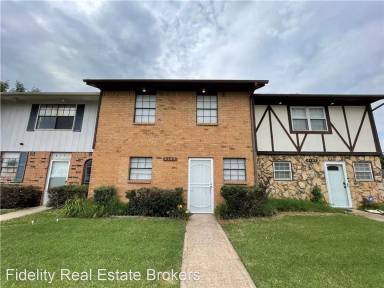 Main picture of 8169 NW 23rd St
