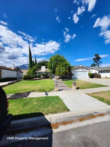 Main picture of 8378 Garden St