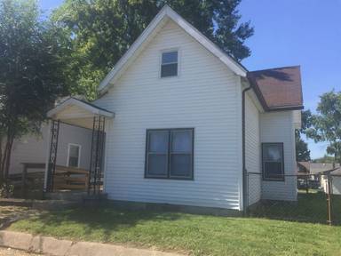 Main picture of 1342 Lee St