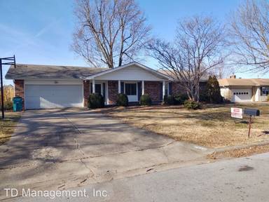 Main picture of 5315 S Maryland Ave