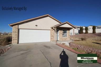 Main picture of 127 W Sterling Pl