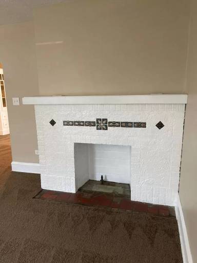 Main picture of 222 E 238th St