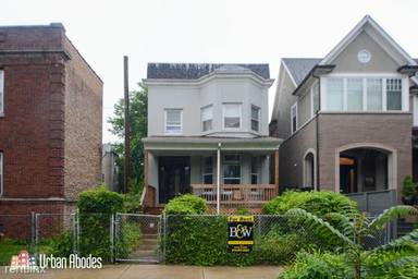 Main picture of 4147 N Hermitage Ave