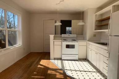 Main picture of 5245 NE Rodney Ave