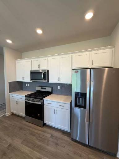 Main picture of 170 Correri St