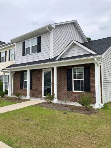 Main picture of 600 Streamwood Dr
