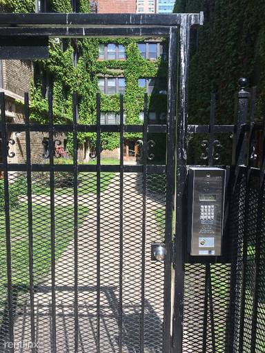 Main picture of 3155 N Hudson Ave