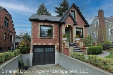 Main picture of 7549 12th Ave NW