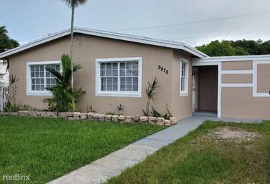Main picture of 9870 Nicaragua Dr