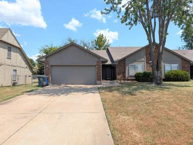 Main picture of 7323 S Canton Ave