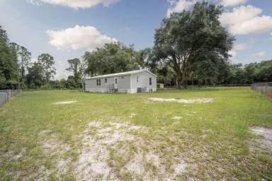 Main picture of 4872 Evans St