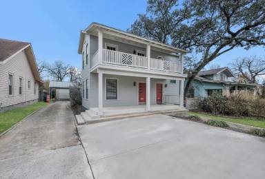 Main picture of 208 Natalen Ave