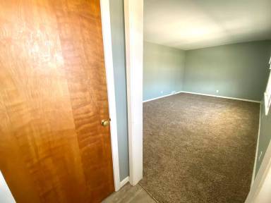 Main picture of 427 8th St S