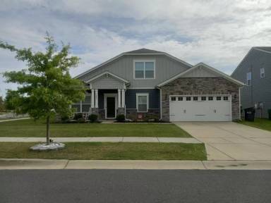 Main picture of 7203 Strawberry Fields Ln