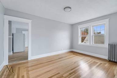 Main picture of 299 Sargeant St