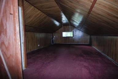 Main picture of 607 W Broadway Ave