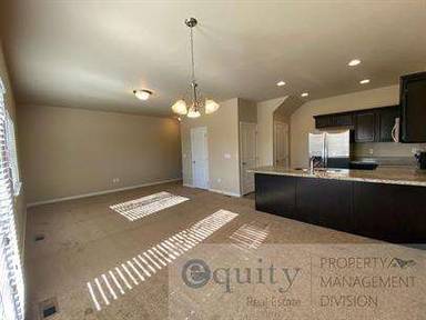 Main picture of 28 E Autumn Station Way