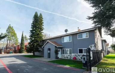 Main picture of 27942 Manon Ave