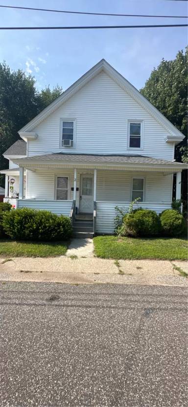 Main picture of 2 Ruggles Ct