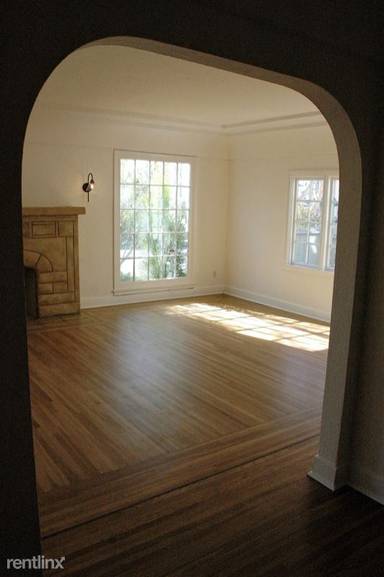 Main picture of 581 S La Jolla Ave