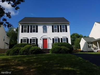 Main picture of 6925 Staunton Ave