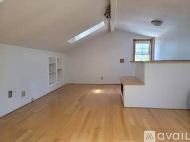 Main picture of 4315 Fillmore St