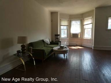 Main picture of 5025 Cedar Ave