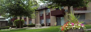 Main picture of 711 S Main St