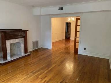 Main picture of 6261 Clemens Ave