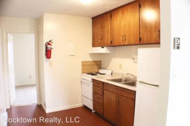 Main picture of 92 Dutch Mill Ct