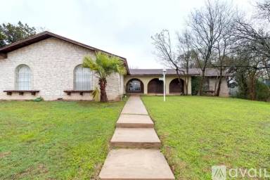 Main picture of 1910 Woodland Ave