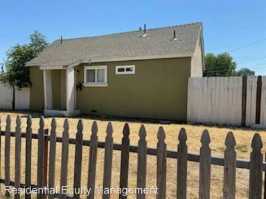 Main picture of 2797 Oakmont St